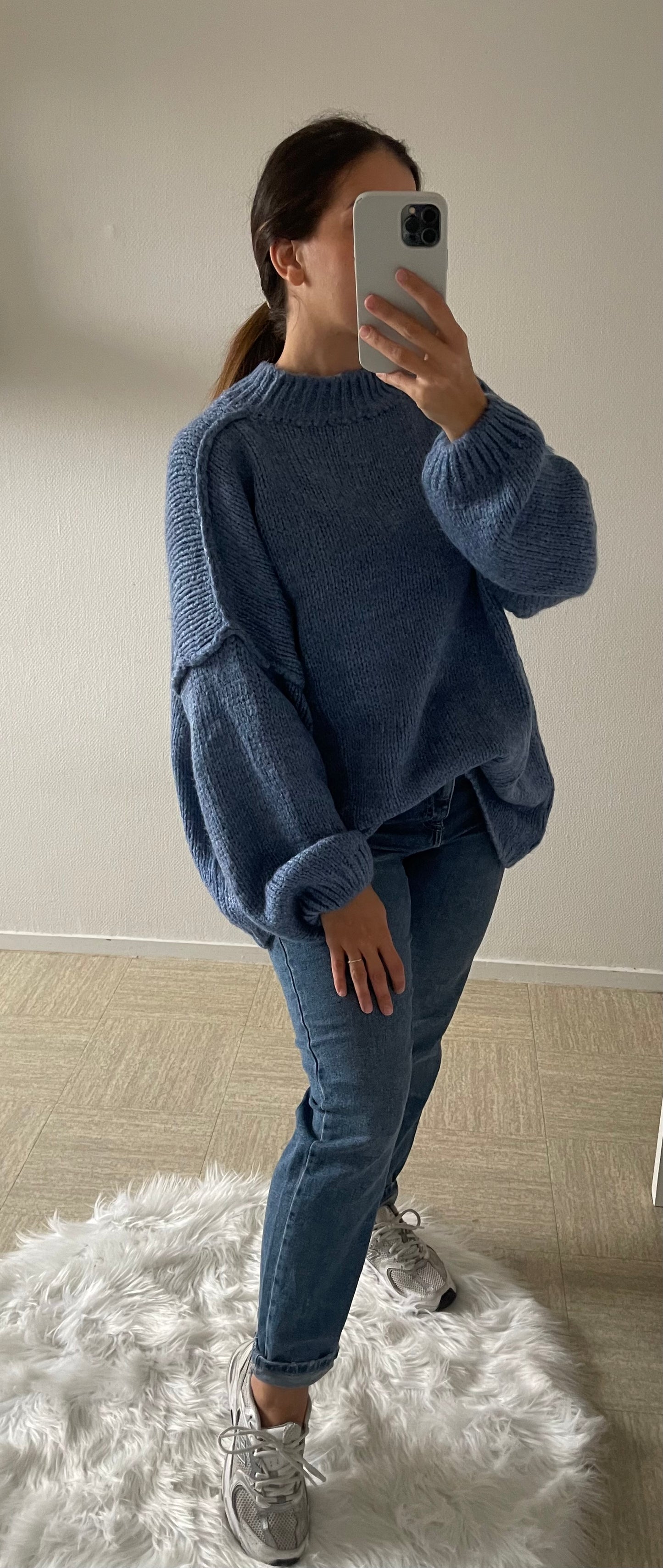 Pull oversize bleu