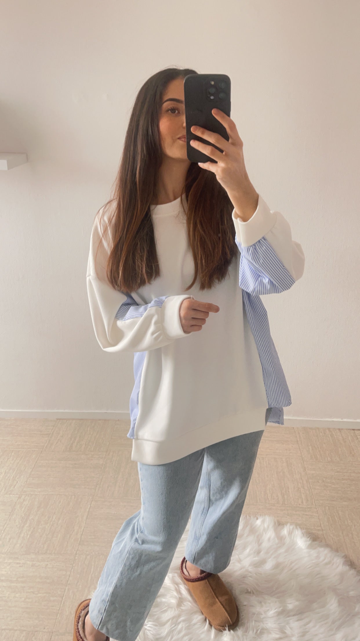 Pull léger blanc rayé bleu