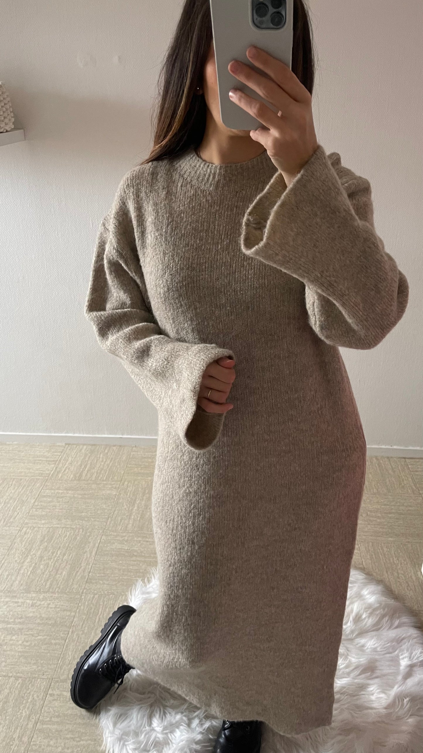 Robe pull taupe