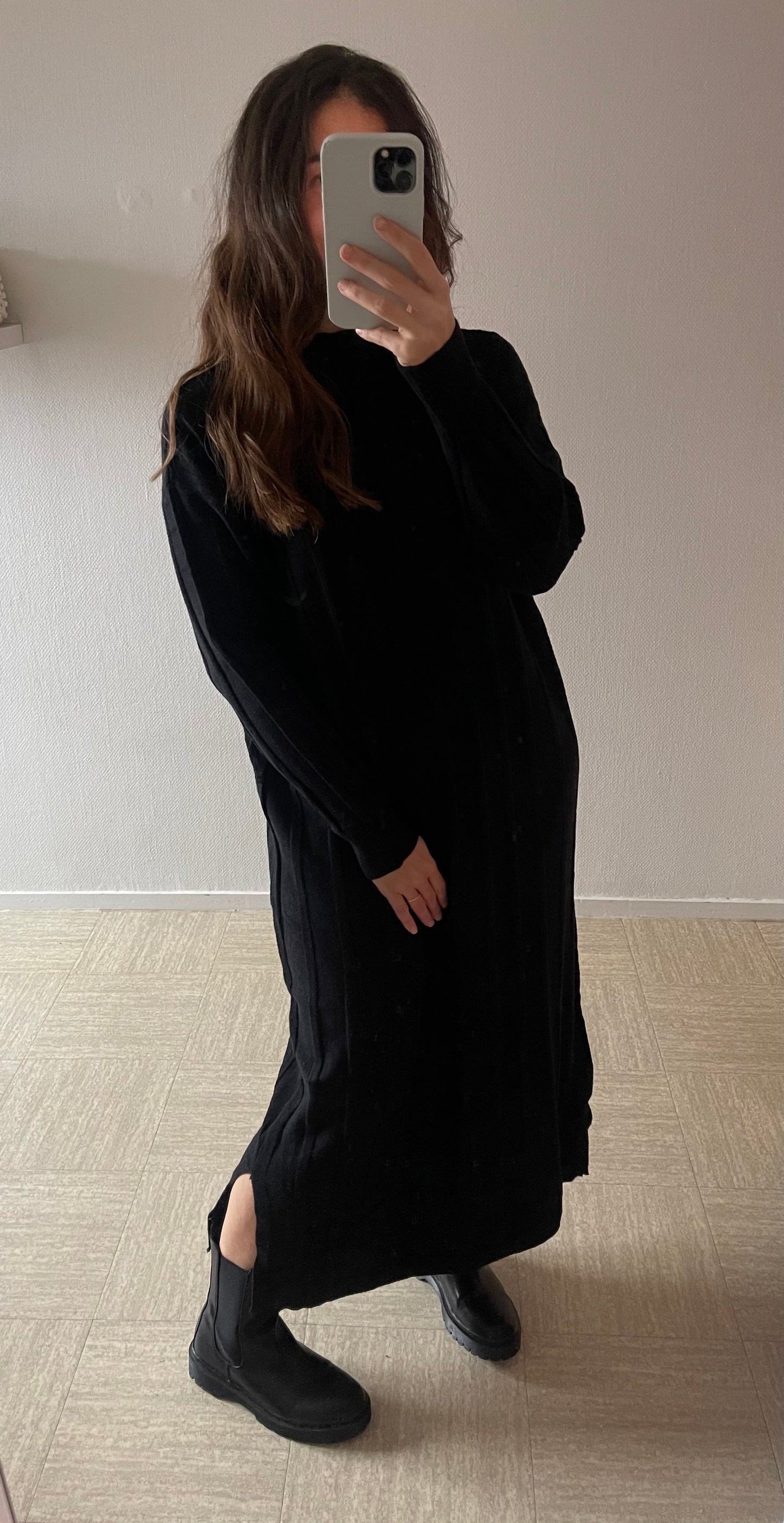 Pull robe black