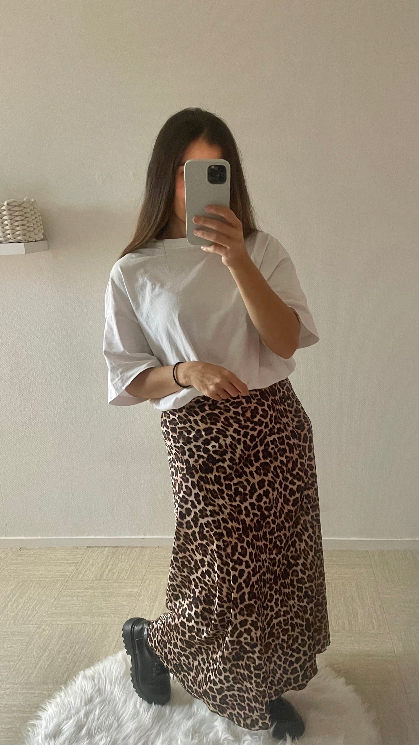 Jupe léopard en satin